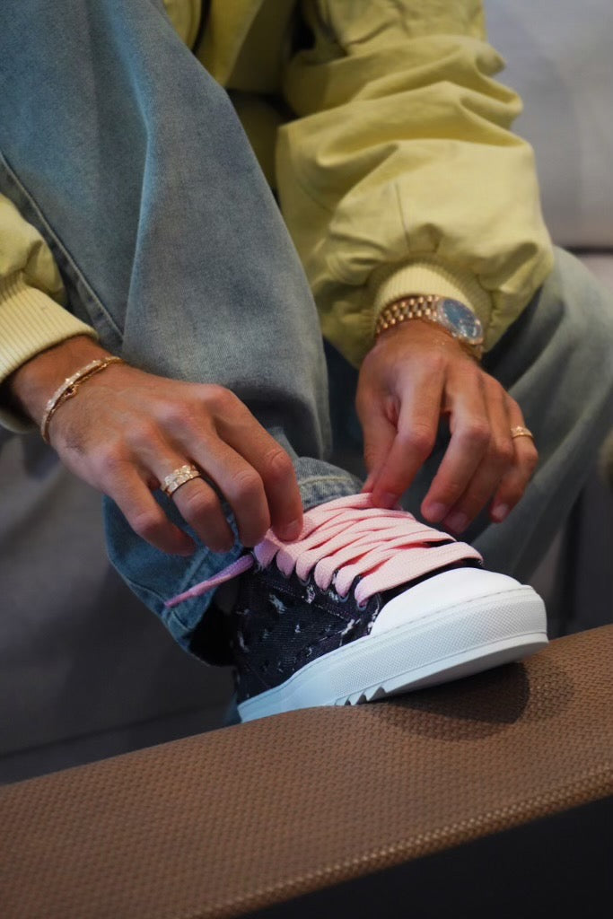 Pink Denim – Image 3